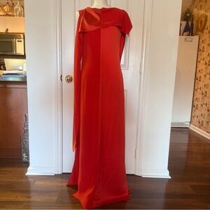 “DIANE VON FURSTENBERG” Draped Scarf Gown